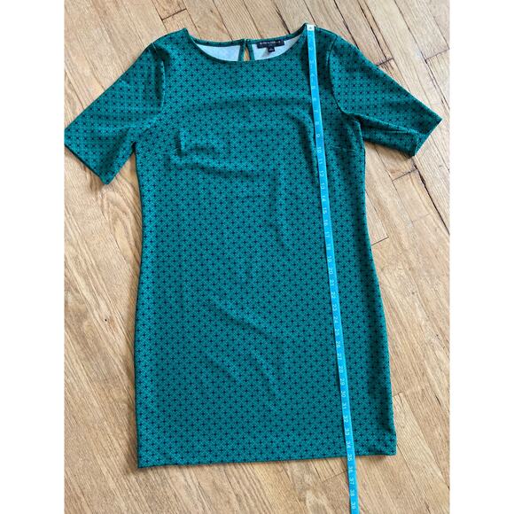 Banana Republic Patterned Green Dress Lightweight Casual Holiday Size Small - Picture 5 of 9